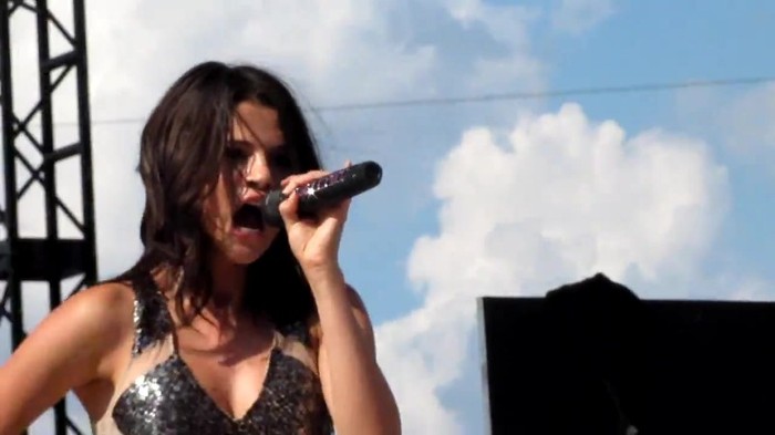 Selena Gomez _You Belong With Me_ Cover Indianapolis 8_15_10 215 - Selena Gomez _You Belong With Me_ Cover Indianapolis