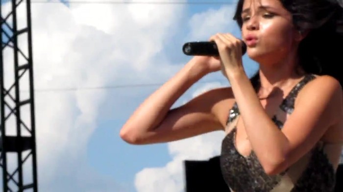 Selena Gomez _You Belong With Me_ Cover Indianapolis 8_15_10 243 - Selena Gomez _You Belong With Me_ Cover Indianapolis
