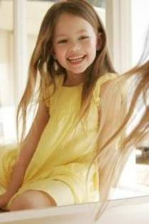 imagesCAXNLTM7 - mackenzie foy