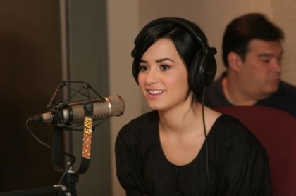 Demi (11) - Demitzu - 14 07 2009 - Kiss FM interview