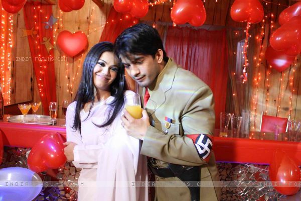 172077-still-scene-from-dill-mill-gayye - Shweta Gulati