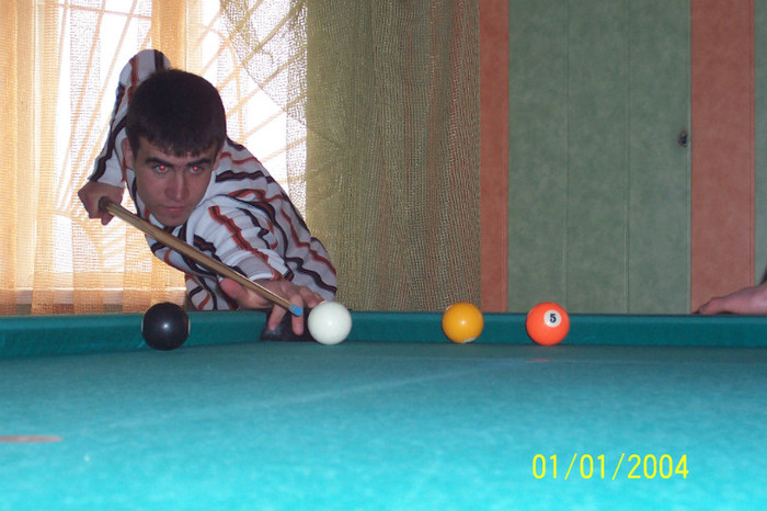 Vadym (4) - La biliard