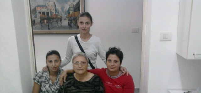 BUNA - trandafiri NOU