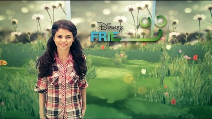 Selena Gomez - Friends For Change 013