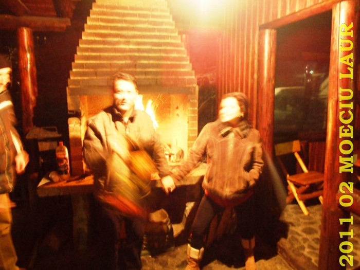 2011-02 MOECIU LAUR 064