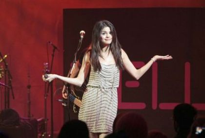 normal_035 - Concert at Sheperd s Bush Empire April 5 2010