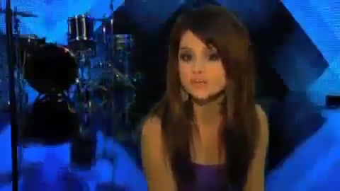 Selena Gomez - Falling Down - Behind The Scene. (HD) 014 - Selena Gomez - Falling Down - Behind The Scene
