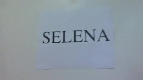 Selena Gomez - Falling Down - Behind The Scene. (HD) 122