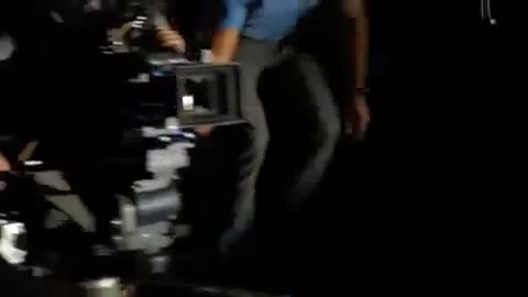 Selena Gomez - Falling Down - Behind The Scene. (HD) 145