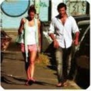44826043_XKRABNGRC - nini e tomas