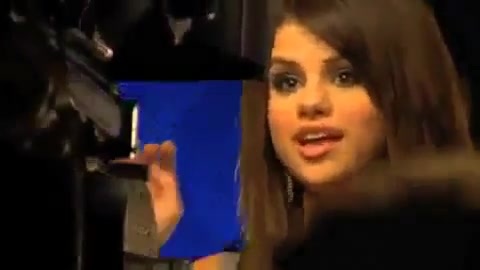 Selena Gomez - Falling Down - Behind The Scene. (HD) 244