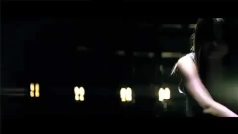 Selena Gomez - Falling Down - Behind The Scene. (HD) 383