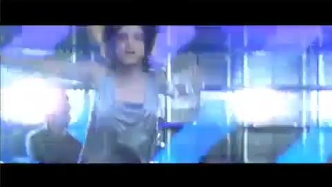 Selena Gomez - Falling Down - Behind The Scene. (HD) 401