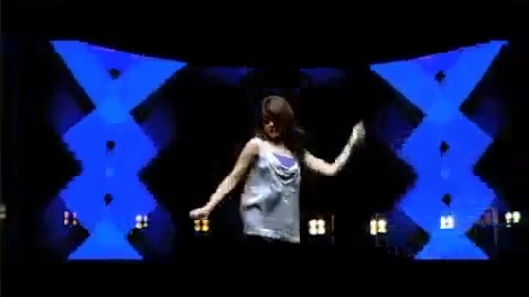 Selena Gomez - Falling Down - Behind The Scene. (HD) 467