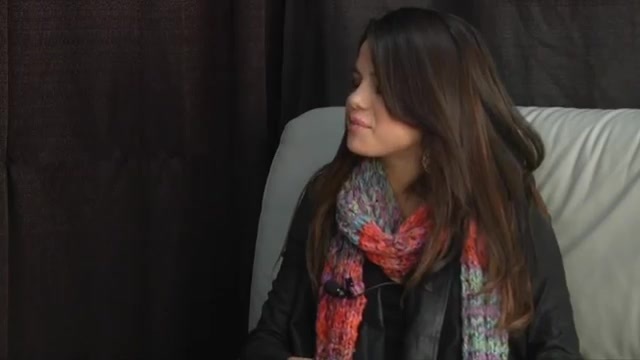 Selena Gomez interview in the Backstage of Jingle Ball 2011 109