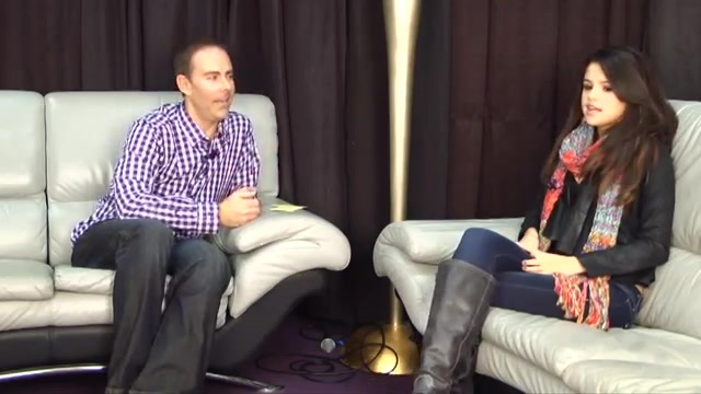Selena Gomez interview in the Backstage of Jingle Ball 2011 147 - Selena Gomez interview in the Backstage