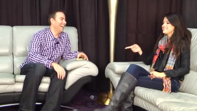 Selena Gomez interview in the Backstage of Jingle Ball 2011 280