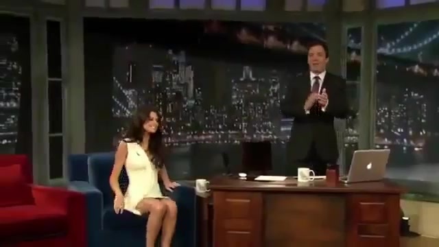 Selena Gomez Interview on Jimmy Fallon 2011 024