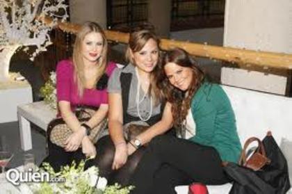 images (22) - Ingrid Martz