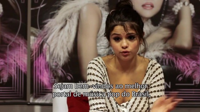 Selena Gomez no POPLine 288