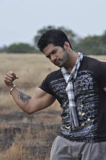 180024_10150386407050467_527695466_17021089_4990268_n - amit tandon