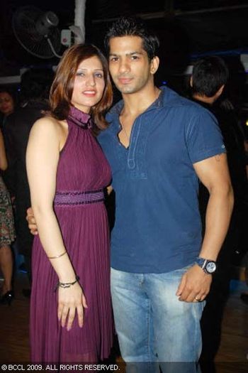 qEJiz - amit tandon