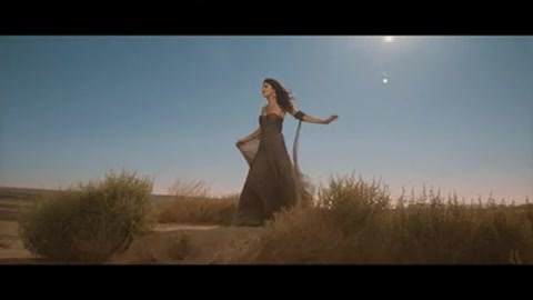 Selena Gomez & The Scene - A Year Without Rain 225