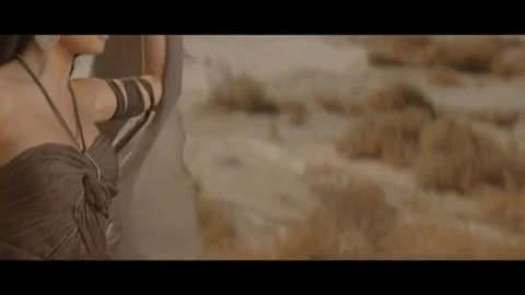 Selena Gomez & The Scene - A Year Without Rain 336