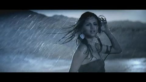 Selena Gomez & The Scene - A Year Without Rain 409