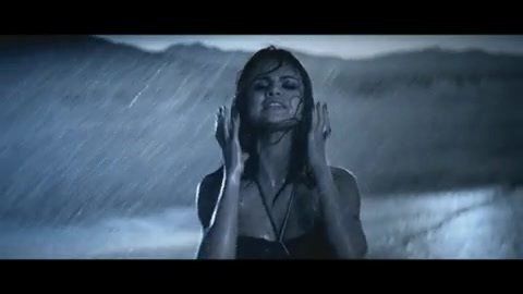 Selena Gomez & The Scene - A Year Without Rain 428