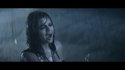 Selena Gomez & The Scene - A Year Without Rain 460