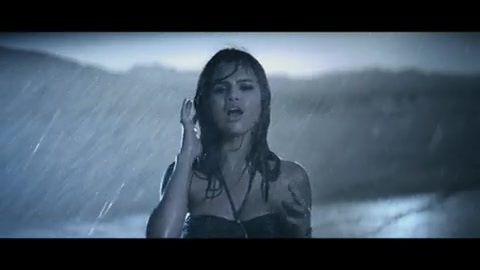 Selena Gomez & The Scene - A Year Without Rain 469 - Selena Gomez - A Year Without Rain - Capture