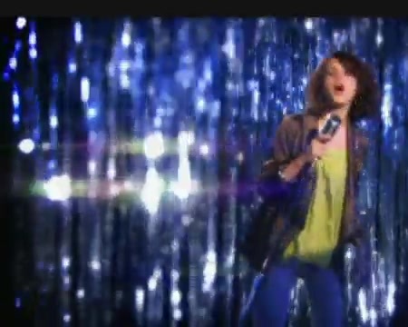 Selena Gomez - Magic Music Video 163 - Selena Gomez - Magic Music Video