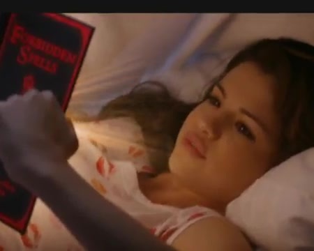 Selena Gomez - Magic Music Video 212 - Selena Gomez - Magic Music Video