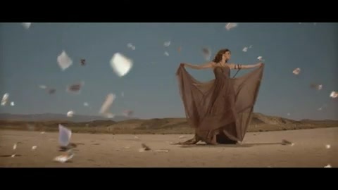 Selena Gomez & The Scene - A Year Without Rain 250