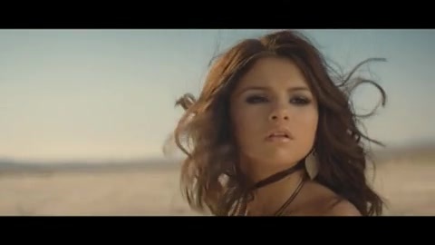 Selena Gomez & The Scene - A Year Without Rain 260