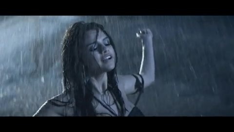 Selena Gomez & The Scene - A Year Without Rain 399 - Selena Gomez and The Scene - A Year Without Rain