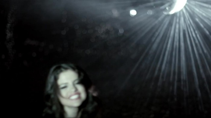 Selena Gomez & The Scene - Hit The Lights 291