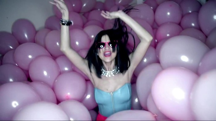 Selena Gomez & The Scene - Hit The Lights 365