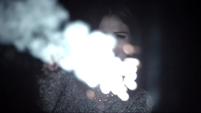 Selena Gomez & The Scene - Hit The Lights 454
