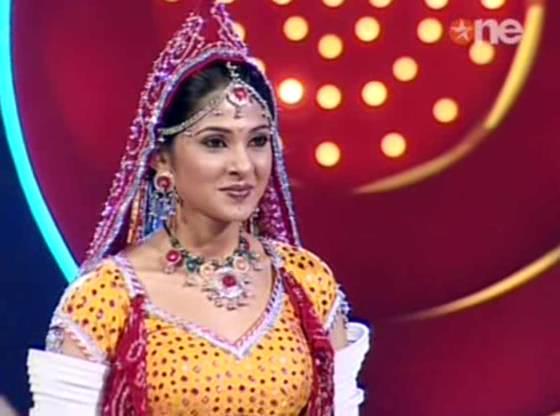 295906_236023606445537_114833878564511_648740_586976405_n - jennifer winget biografie