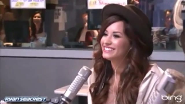 Demi Lovato\'s Interview with Ryan Seacrest -Skyscraper premier [Full] 0073