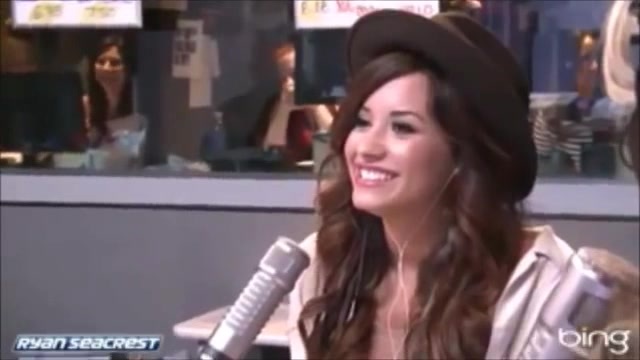 Demi Lovato\'s Interview with Ryan Seacrest -Skyscraper premier [Full] 0074