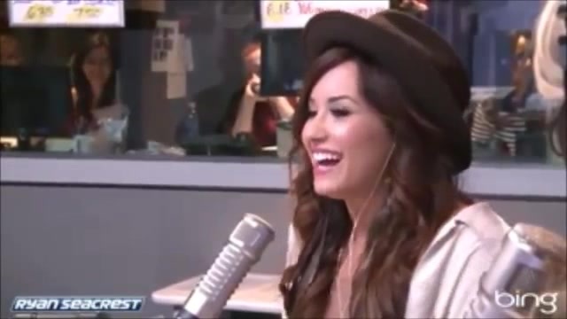 Demi Lovato\'s Interview with Ryan Seacrest -Skyscraper premier [Full] 0077
