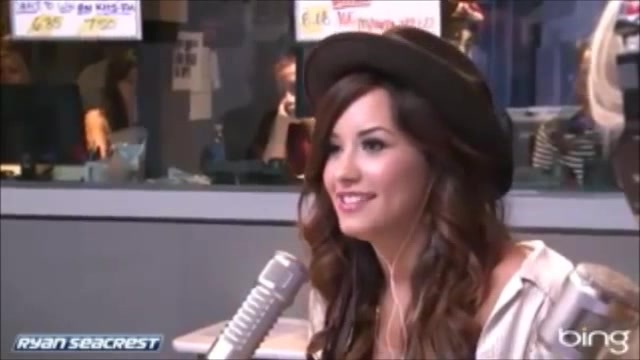 Demi Lovato\'s Interview with Ryan Seacrest -Skyscraper premier [Full] 0088