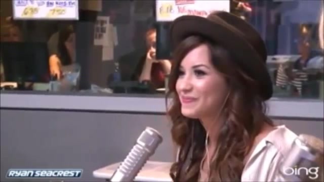 Demi Lovato\'s Interview with Ryan Seacrest -Skyscraper premier [Full] 0100