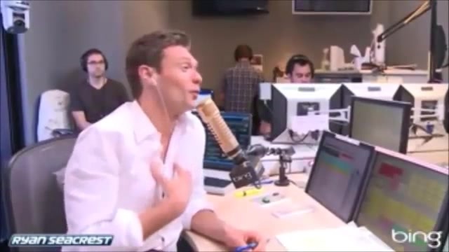 Demi Lovato\'s Interview with Ryan Seacrest -Skyscraper premier [Full] 0113