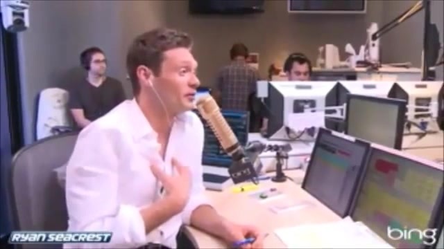 Demi Lovato\'s Interview with Ryan Seacrest -Skyscraper premier [Full] 0116