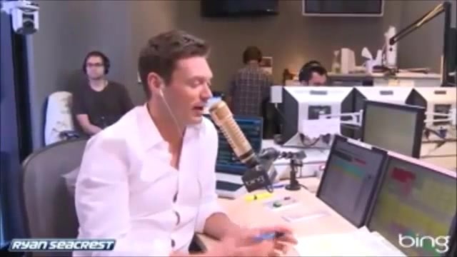 Demi Lovato\'s Interview with Ryan Seacrest -Skyscraper premier [Full] 0136