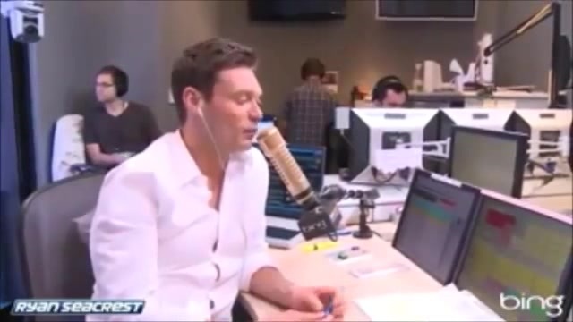 Demi Lovato\'s Interview with Ryan Seacrest -Skyscraper premier [Full] 0137